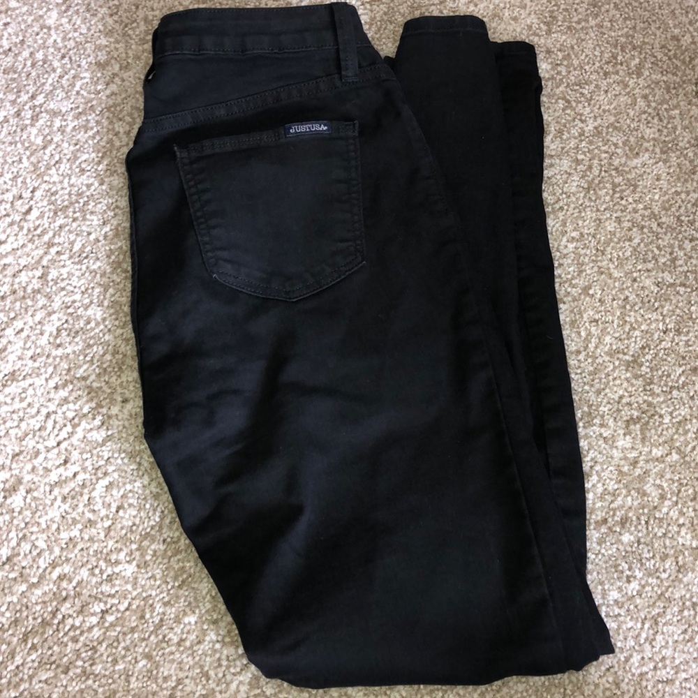 Black skinny jeans